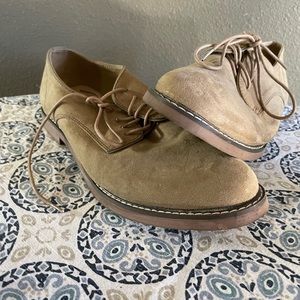 Old Navy Water-Repellent Faux-Suede Buck Shoes for Men size 11